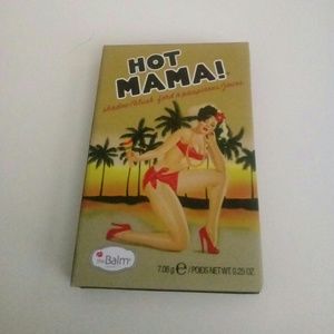 The Balm Hot Mama Blush